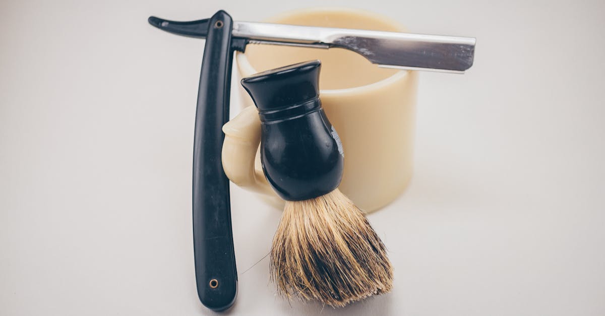 découvrez le grooming, un ensemble de techniques et de rituels pour prendre soin de soi et sublimer son apparence. améliorez votre hygiène personnelle, votre style et votre confiance en vous grâce à nos conseils experts.